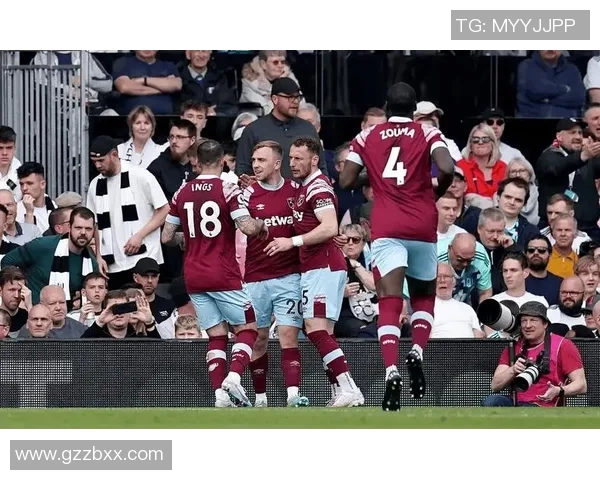 埃克塞特与考文垂的精彩对决揭示英冠联赛的激烈竞争与球队实力较量 埃克塞特与考文垂的精彩对决揭示英冠联赛的激烈竞争与球队实力较量