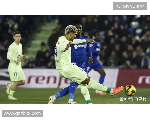 西甲联赛1001无标题:西甲联赛中的一场经典比赛或事件回顾 西甲联赛1001无标题:西甲联赛中的一场经典比赛或事件回顾